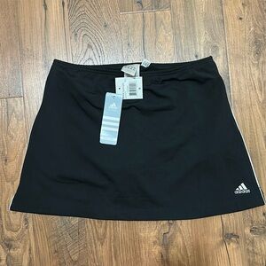 NWT adidas SynergyS skort - size M